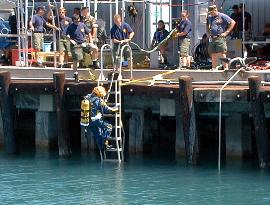 Divers to recover Ehime Maru's missing crew members